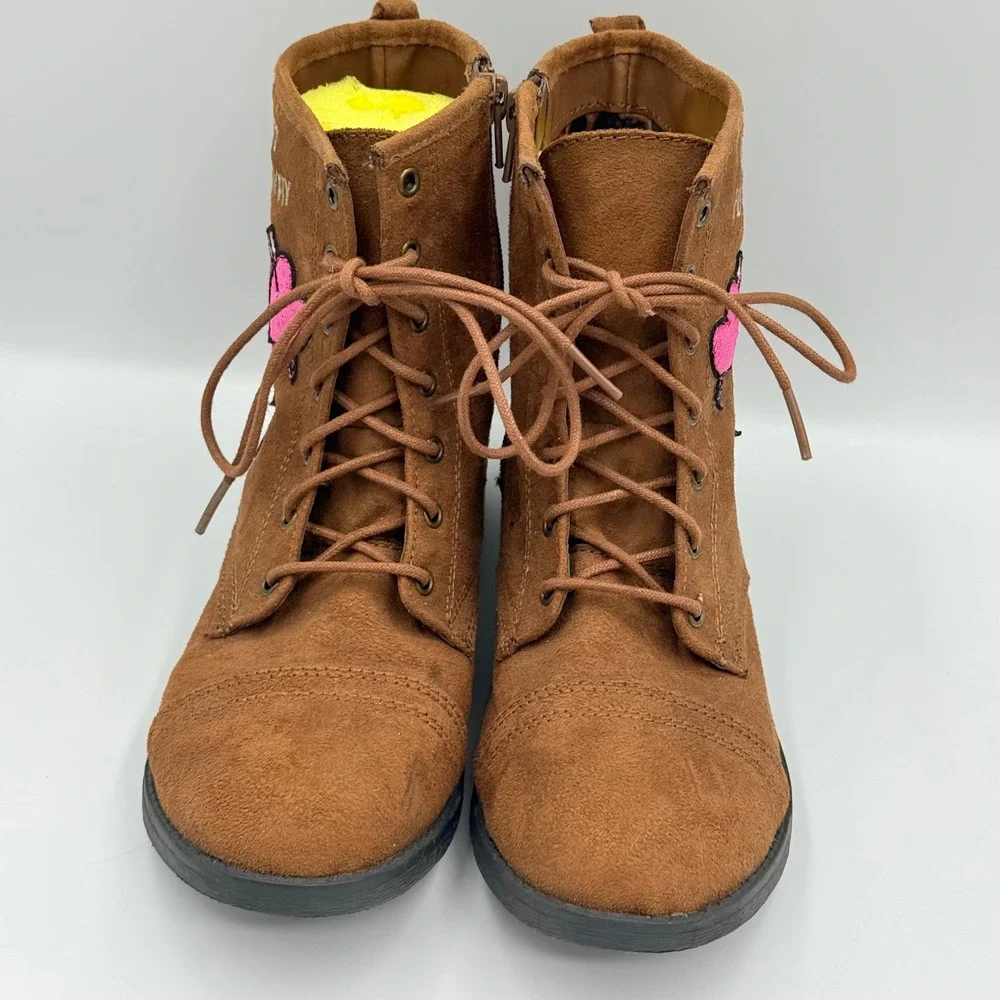 Steve‎ Madden JINCHARGE Girls Tan Faux Suede Patch Combat Boots Size 5 JINC01S7